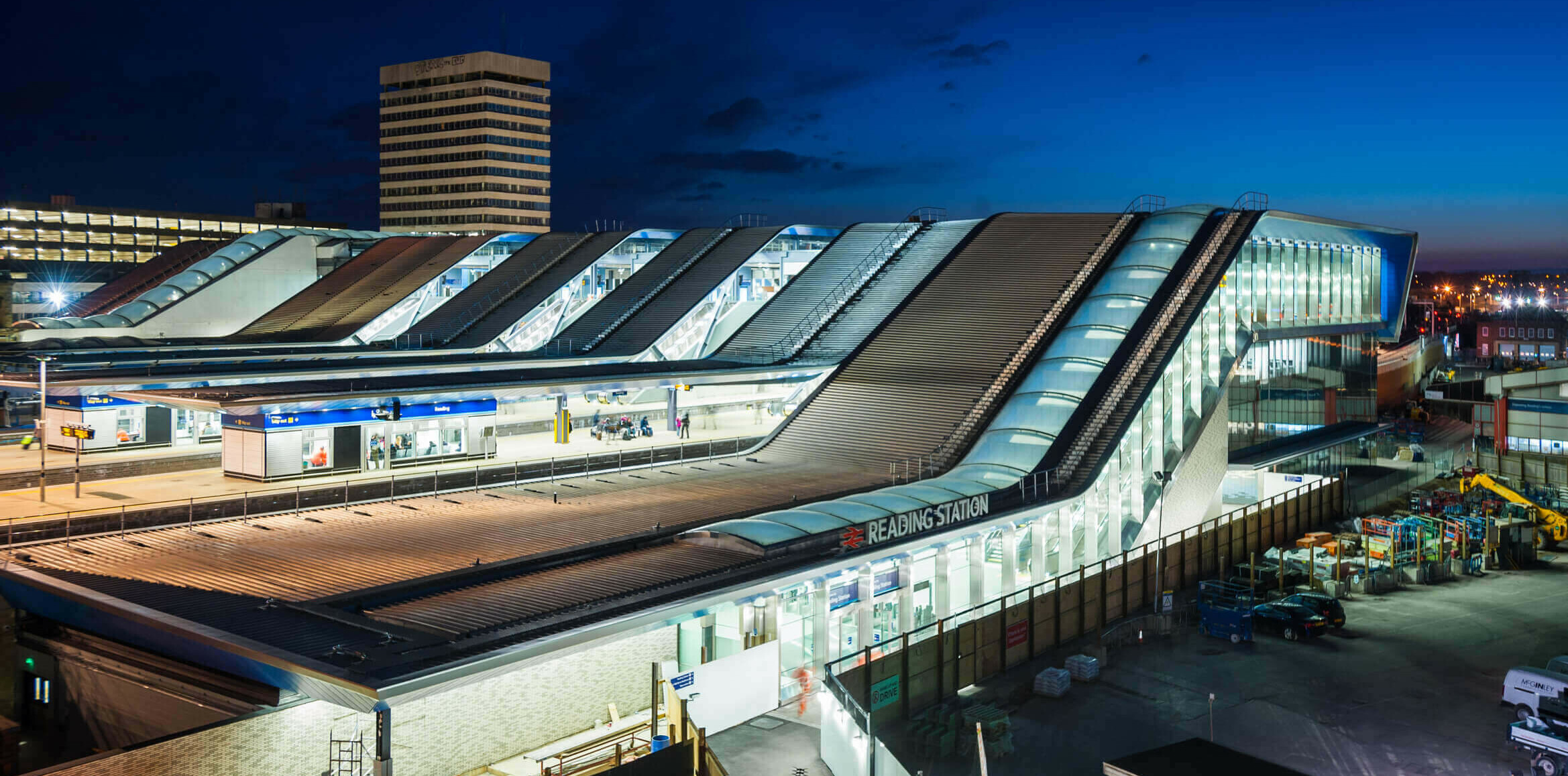 Reading Station / GRIMSHAW