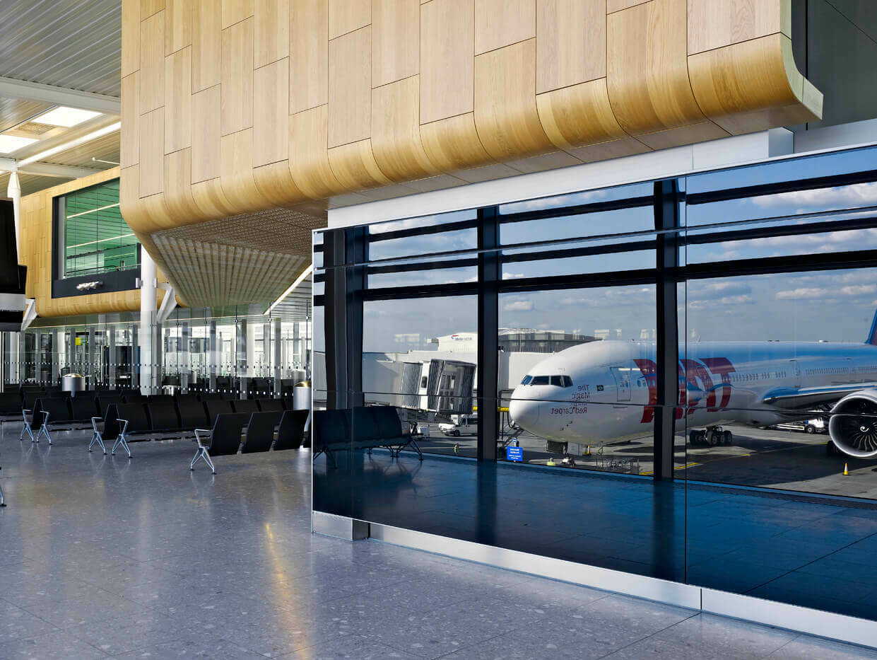 London Heathrow Airport, Terminal Two Concourse B / GRIMSHAW
