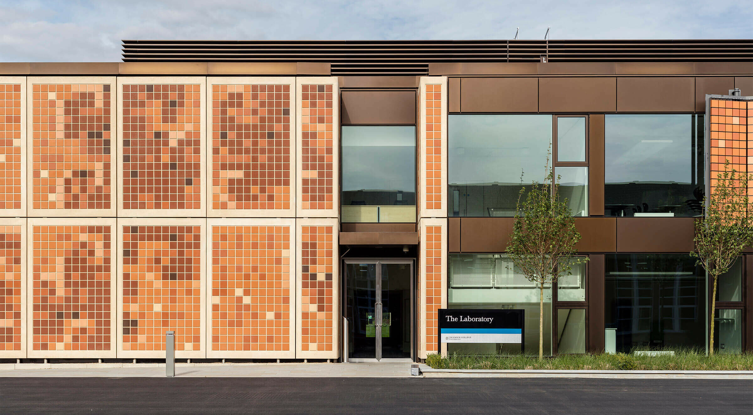 Dulwich College Laboratory / GRIMSHAW
